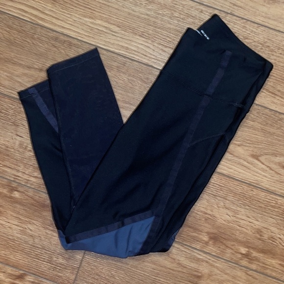 Under Armor Women's HeatGear Armor High Waist Ankle Brace size medium - Picture 15 of 15